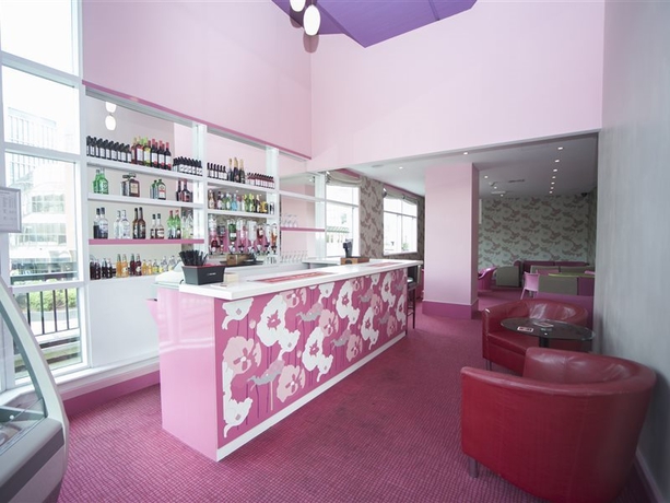 Imagen general del Hotel Citrus Cardiff By Compass Hospitality. Foto 9