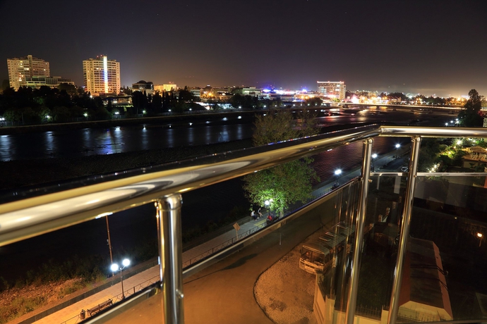 Imagen de la habitación del Hotel Citrus Hotel. Foto 6