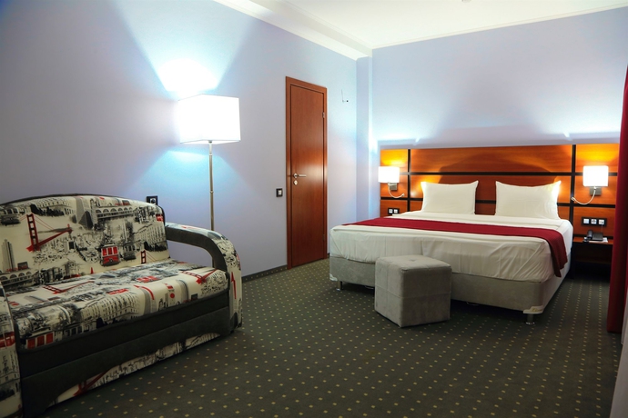 Imagen de la habitación del Hotel Citrus Hotel. Foto 7