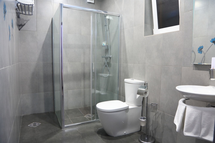 Imagen de la habitación del Hotel Citrus Hotel. Foto 10