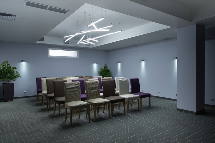 Imagen de los interiores del Hotel Citrus Hotel. Foto 15