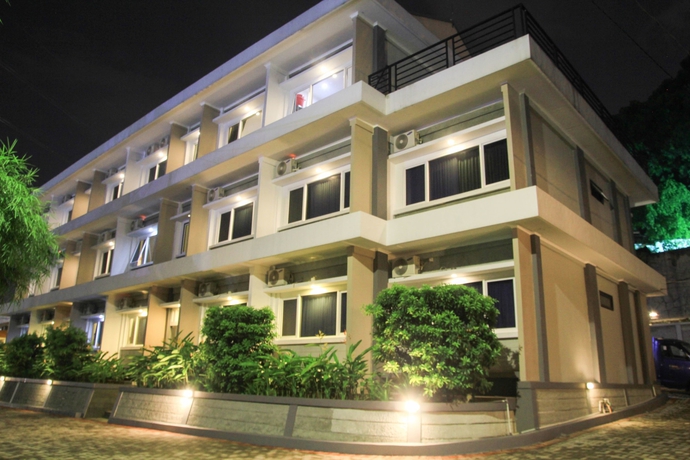 Imagen de los exteriores del Hotel Citrus House. Foto 18
