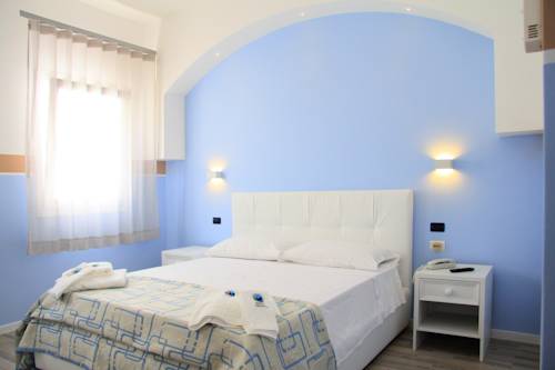 Imagen de la habitación del Hotel Citt&agrave; Bella. Foto 13
