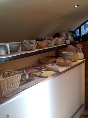 Imagen del bar/restaurante del Hotel Citt&agrave; Di Milano. Foto 3
