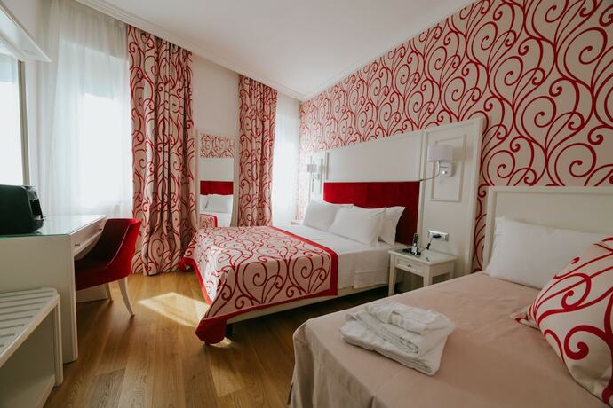 Imagen de la habitación del Hotel Città Di Parenzo. Foto 9