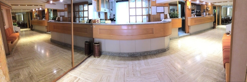 Imagen de los interiores del Hotel Città Studi. Foto 18