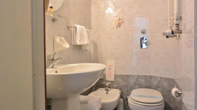 Imagen de la habitación del Hotel Citt&agrave; Studi. Foto 4
