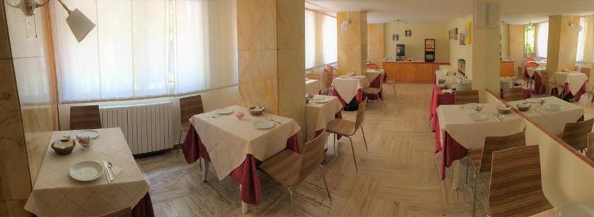 Imagen del bar/restaurante del Hotel Città Studi. Foto 1