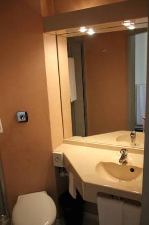 Imagen de la habitación del Hotel Citty Schweinfurt. Foto 5