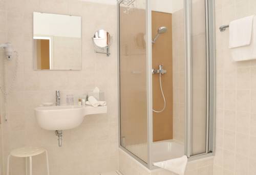 Imagen de la habitación del Hotel City Am Wasserturm. Foto 9