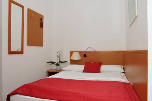 Imagen de la habitación del Hotel City Am Wasserturm. Foto 10