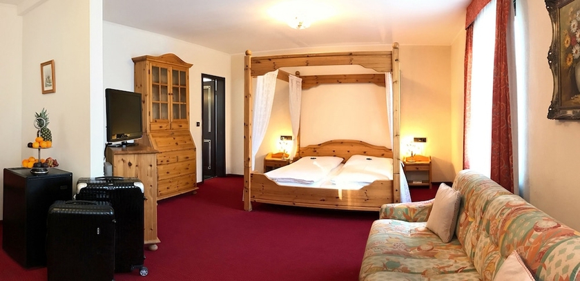 Imagen de la habitación del Hotel City Antik. Foto 16