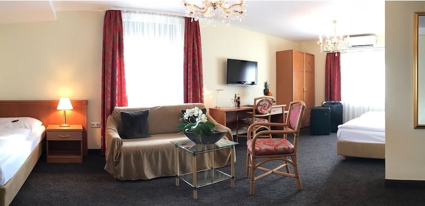 Imagen de la habitación del Hotel City Antik. Foto 17