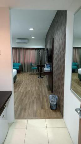 Imagen de la habitación del Hotel City Balikpapan. Foto 17
