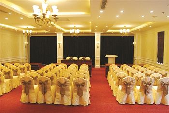 Imagen de los interiores del Hotel City Bay Palace. Foto 14