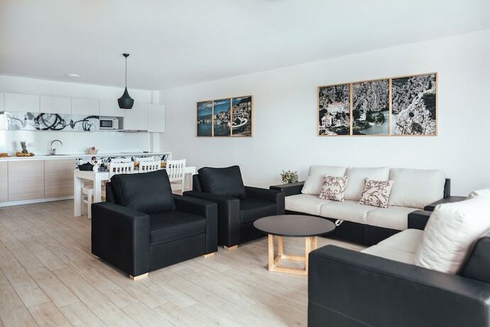 Imagen general del Hotel City Beach Apartments Makarska. Foto 9