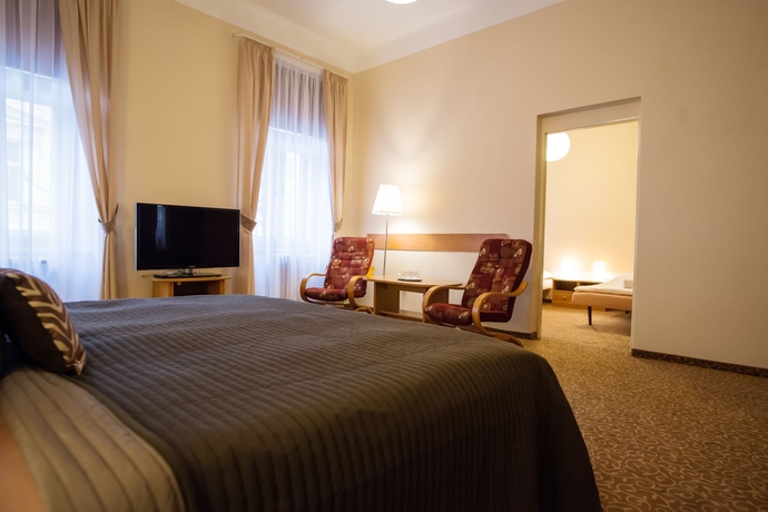 Imagen de la habitación del Hotel City Bell. Foto 2