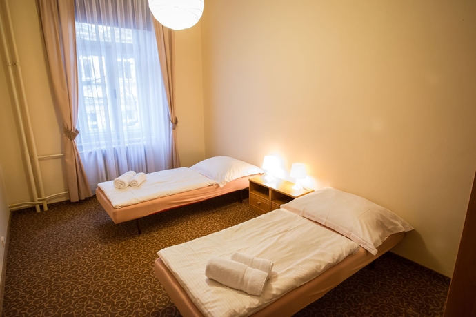 Imagen de la habitación del Hotel City Bell. Foto 8