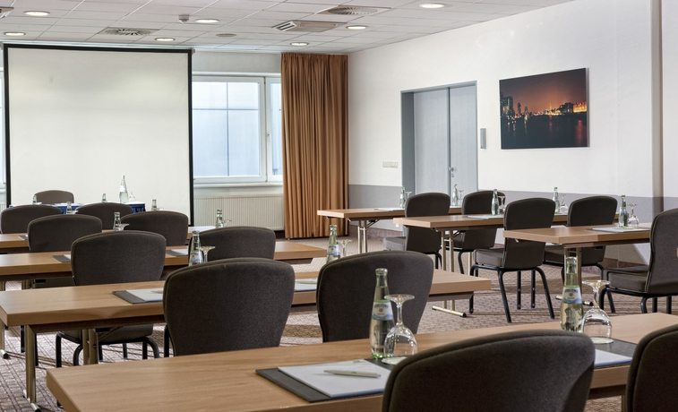 Imagen de los interiores del Hotel City Berlin East. Foto 15