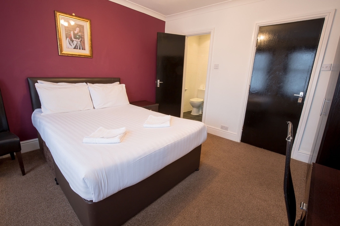 Imagen de la habitación del Hotel City Best. Foto 4