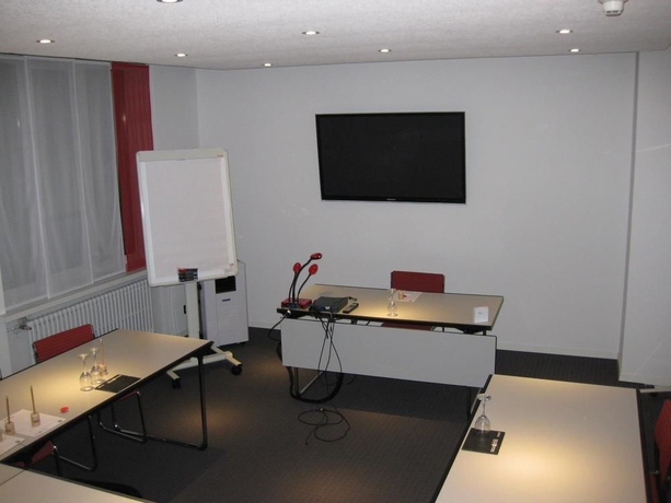 Imagen de los interiores del Hotel City Biel Bienne. Foto 16