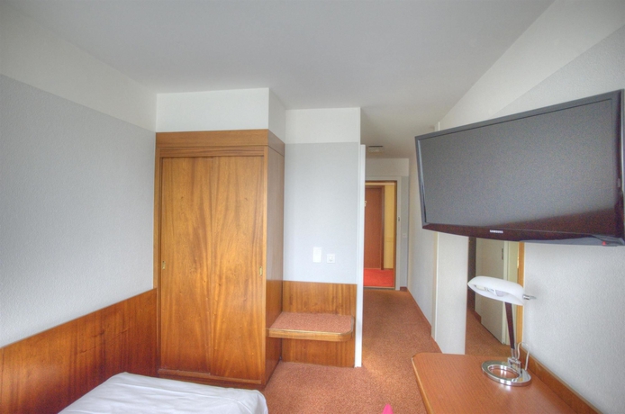 Imagen de la habitación del Hotel City Biel Bienne. Foto 9