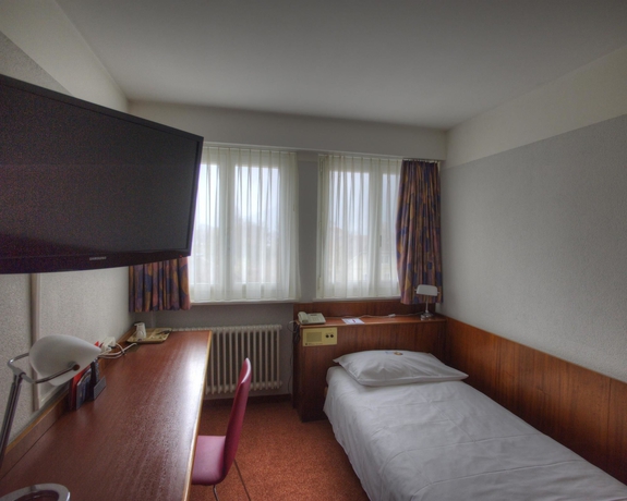 Imagen de la habitación del Hotel City Biel Bienne. Foto 10