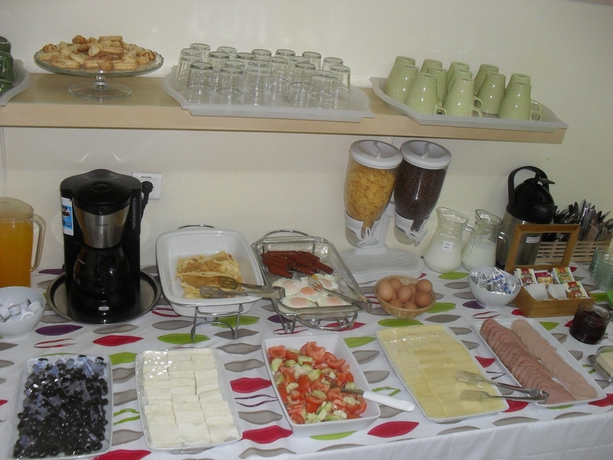 Imagen del bar/restaurante del Hotel City Bucharest. Foto 4