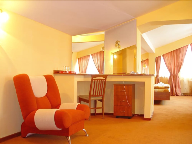 Imagen de la habitación del Hotel City Center Brasov. Foto 13