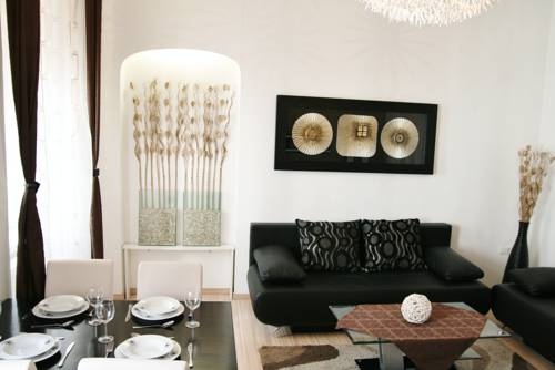 Imagen general del Hotel City Center Luxury Apartments. Foto 4