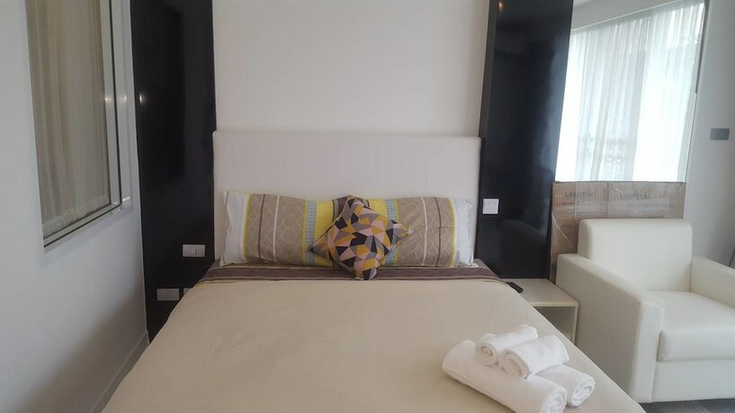 Imagen de la habitación del Hotel City Center Residence By Pattaya Holiday. Foto 10