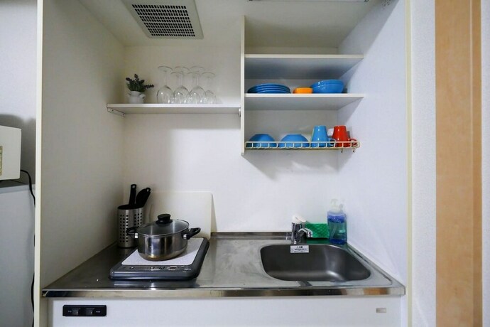 Imagen de la habitación del Hotel City Central Studio Apartments. Foto 22