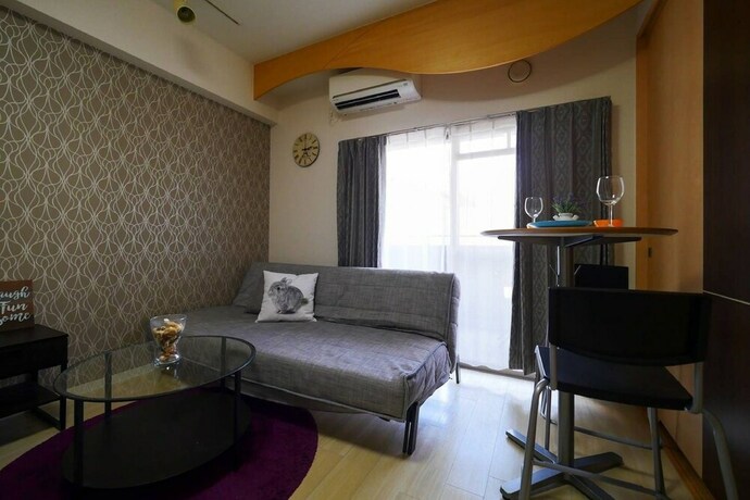 Imagen de la habitación del Hotel City Central Studio Apartments. Foto 33