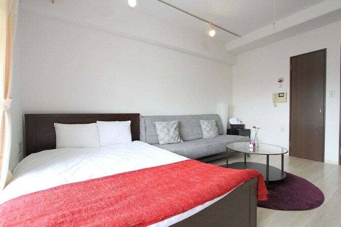 Imagen de la habitación del Hotel City Central Studio Apartments. Foto 35