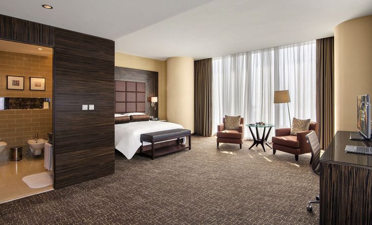 Imagen de la habitación del Hotel City Centre Rotana Doha. Foto 11