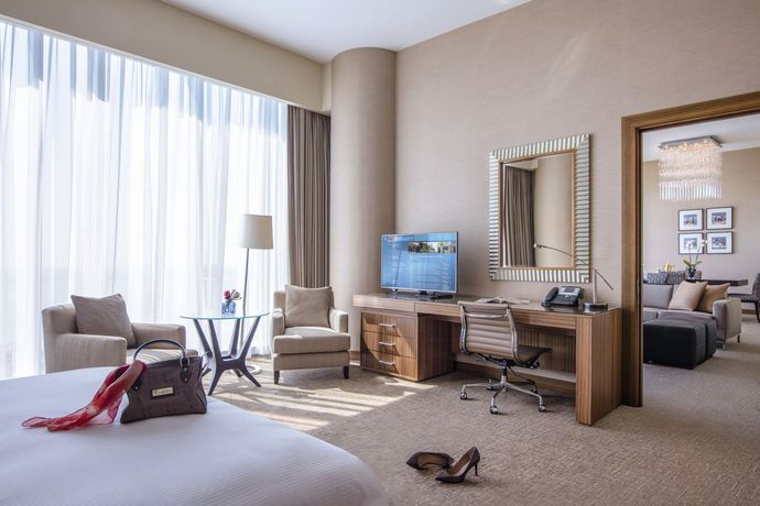 Imagen de la habitación del Hotel City Centre Rotana Doha. Foto 12
