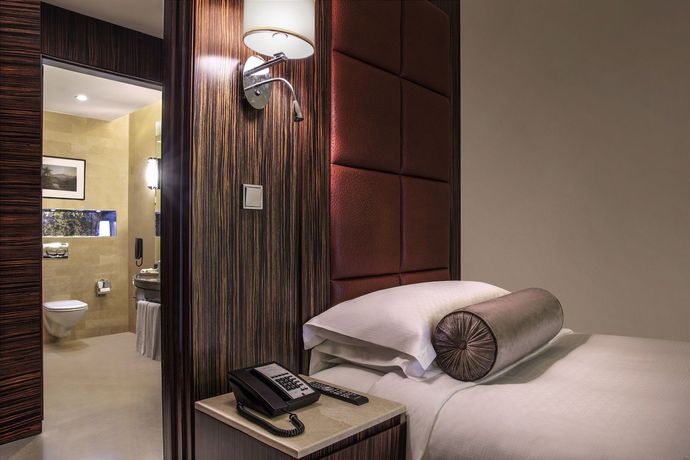 Imagen de la habitación del Hotel City Centre Rotana Doha. Foto 15