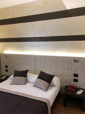 Imagen general del Hotel City, Chivasso. Foto 4
