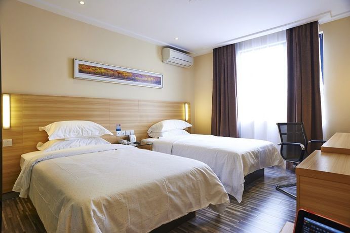 Imagen del bar/restaurante del Hotel City Comfort. Foto 4