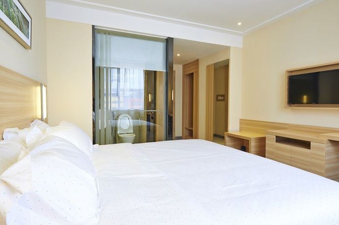 Imagen de los interiores del Hotel City Comfort. Foto 16