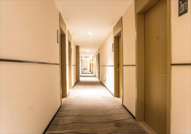 Imagen general del Hotel City Comfort Inn Beihai Yintan International Ferry Terminal. Foto 2