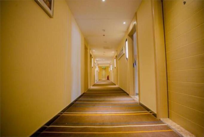 Imagen general del Hotel City Comfort Inn Changchun Renmin Square Xi'an Roa. Foto 2