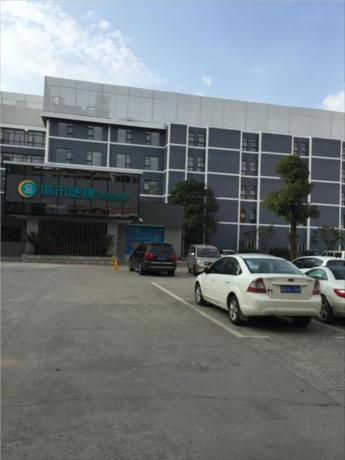 Imagen general del Hotel City Comfort Inn Changsha Jingwanzi. Foto 1