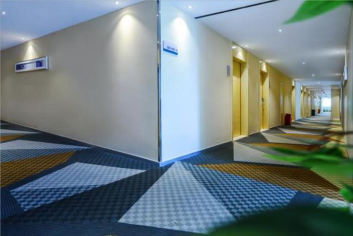 Imagen general del Hotel City Comfort Inn Chongqing Southwest University Beibei Metro Station. Foto 2