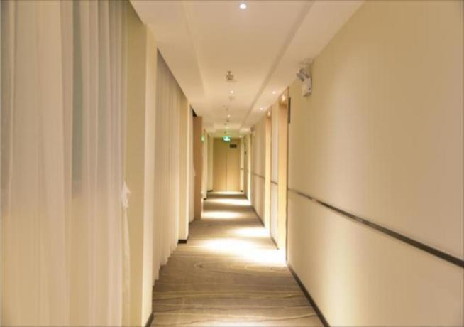 Imagen general del Hotel City Comfort Inn Dongfang Jiefang Xi Road. Foto 3