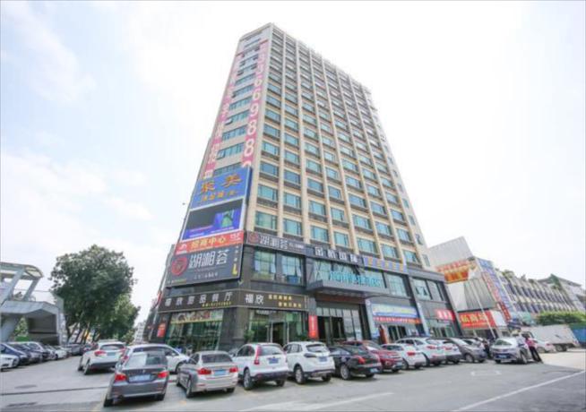 Imagen general del Hotel City Comfort Inn Dongguan Tangxia. Foto 4