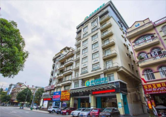 Imagen general del Hotel City Comfort Inn Dongxing Port. Foto 4