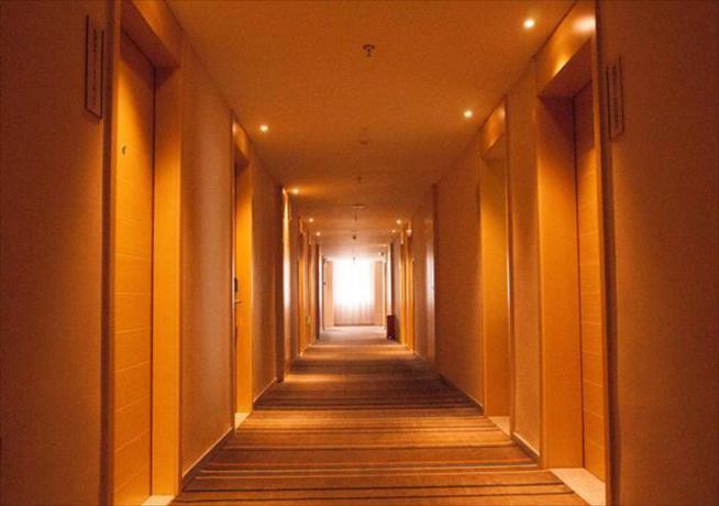 Imagen general del Hotel City Comfort Inn Ezhou University Lianhuashan. Foto 2