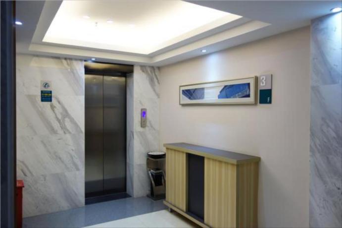Imagen general del Hotel City Comfort Inn Foshan Shunde Chencun South High Speed Railway Station. Foto 3