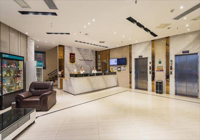 Imagen general del Hotel City Comfort Inn Guangzhou Hanxi Changlong Dashi M. Foto 3